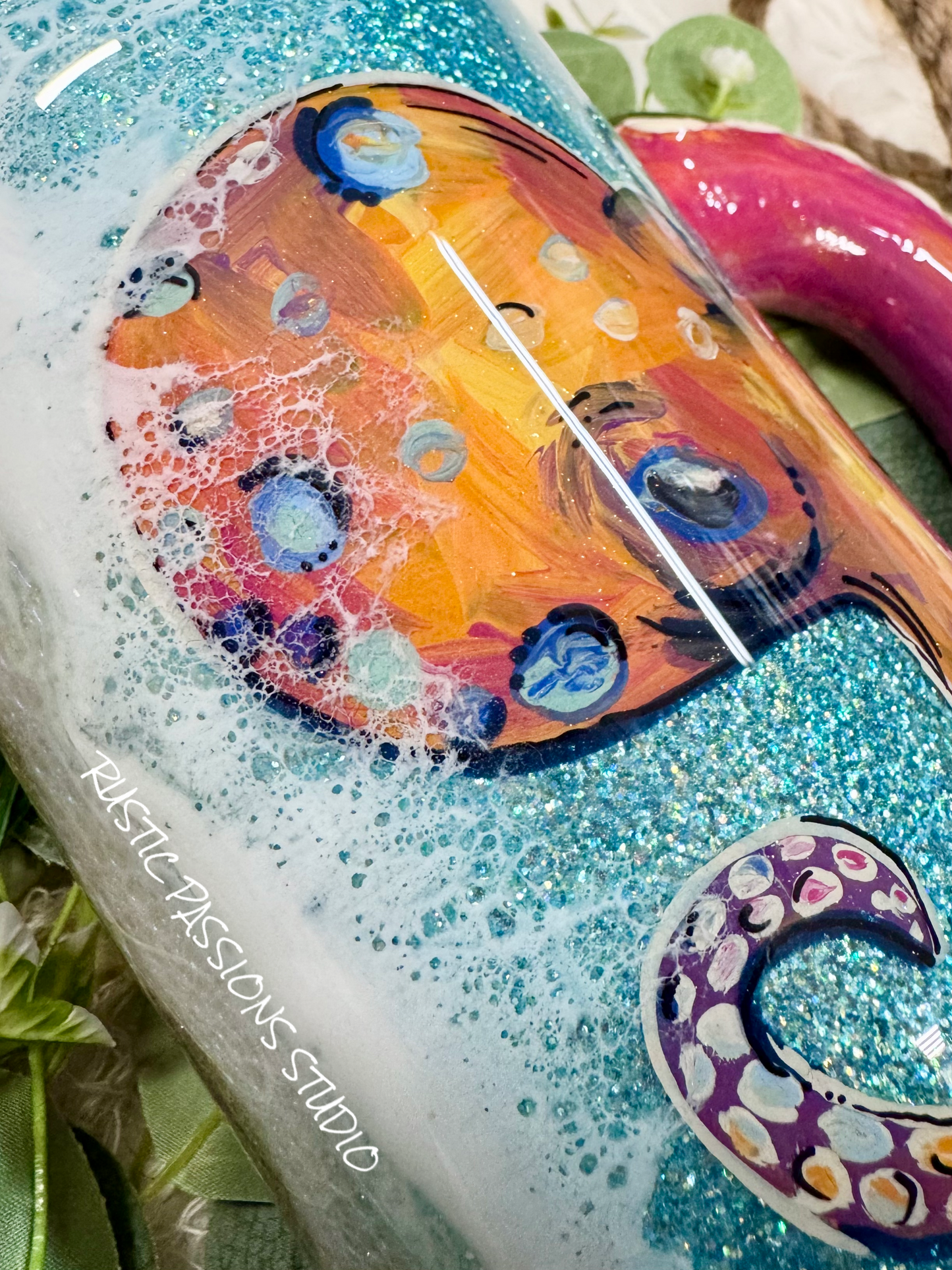 32 True Hand-painted Octopus beach tumbler with handle