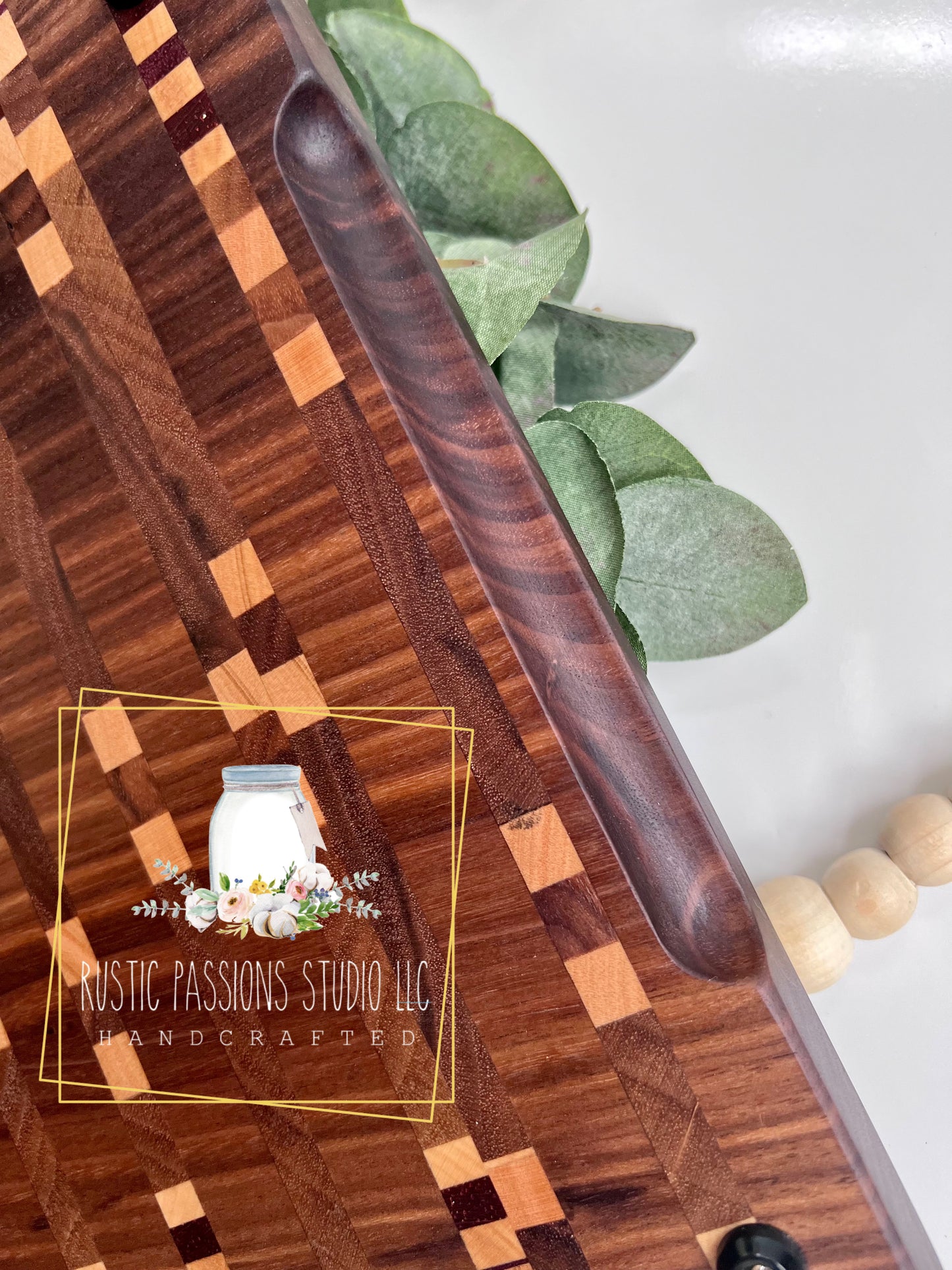 XL Custom mixed hardwood cutting board